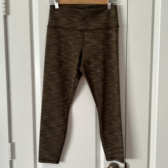 Athleta TRANSCEND HIGH RISE 7/8 TIGHT - Picture 6 of 11